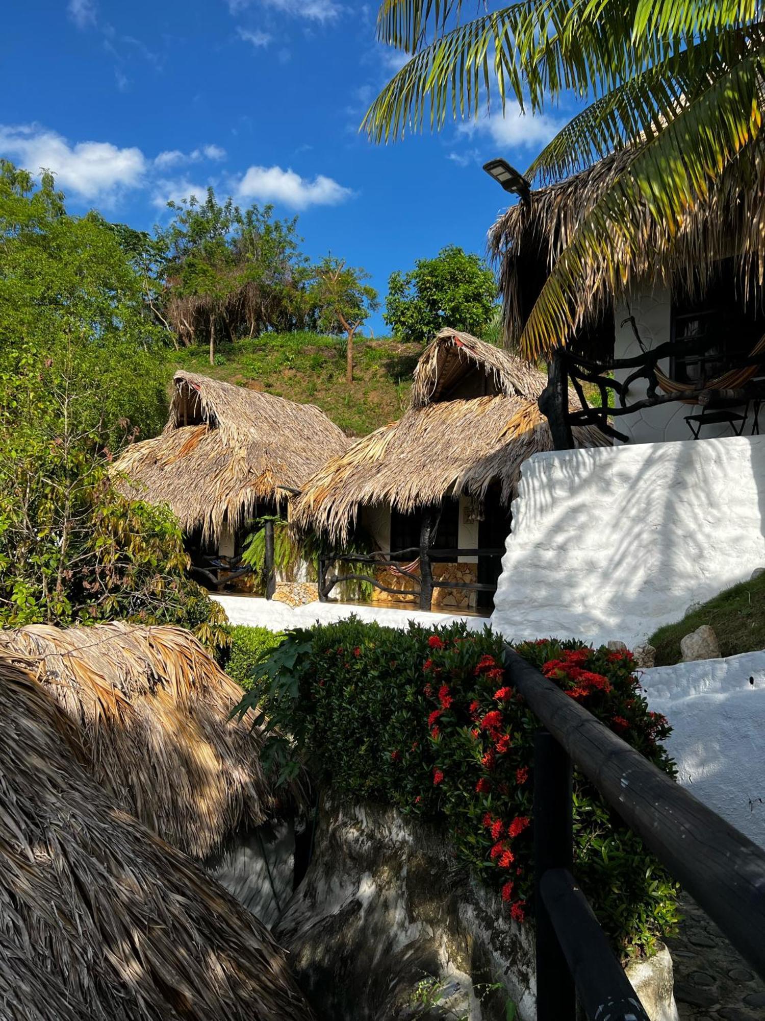 Quetzal Dorado Eco-lodge By Mareygua * El Zaino